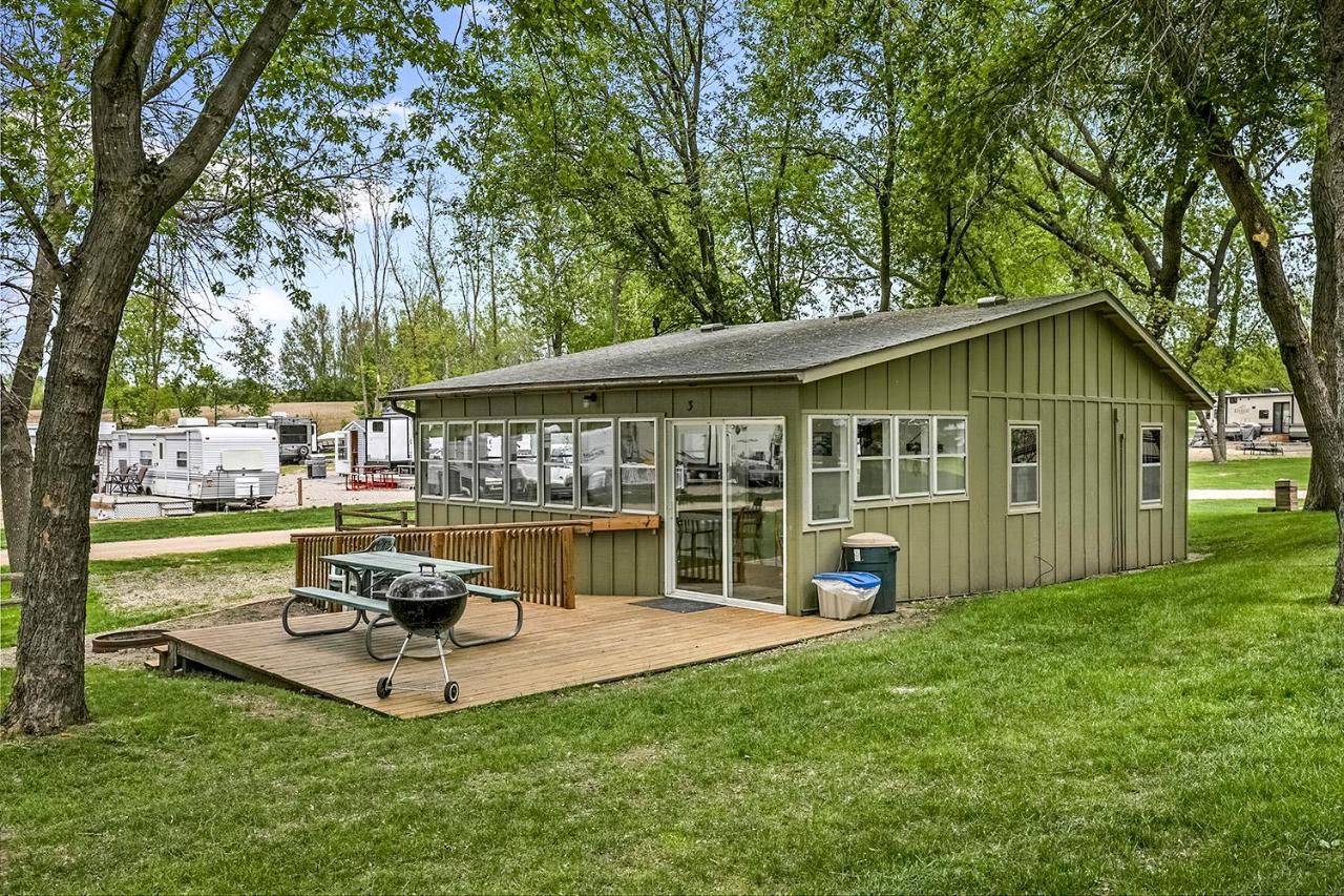 Swan Lake Resort & Campground Fergus Falls Eksteriør bilde